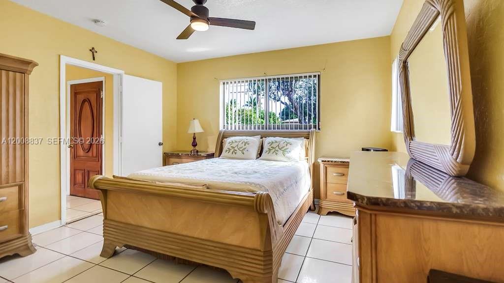 ARCH CREEK ESTS - Residential