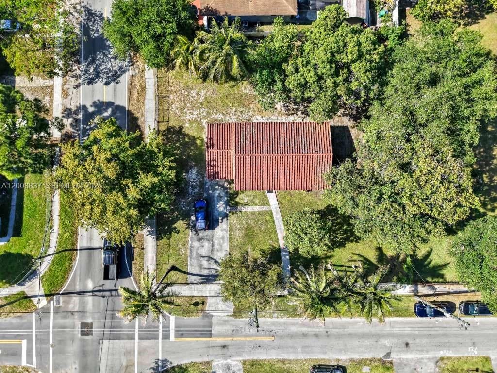 ARCH CREEK ESTS - Residential