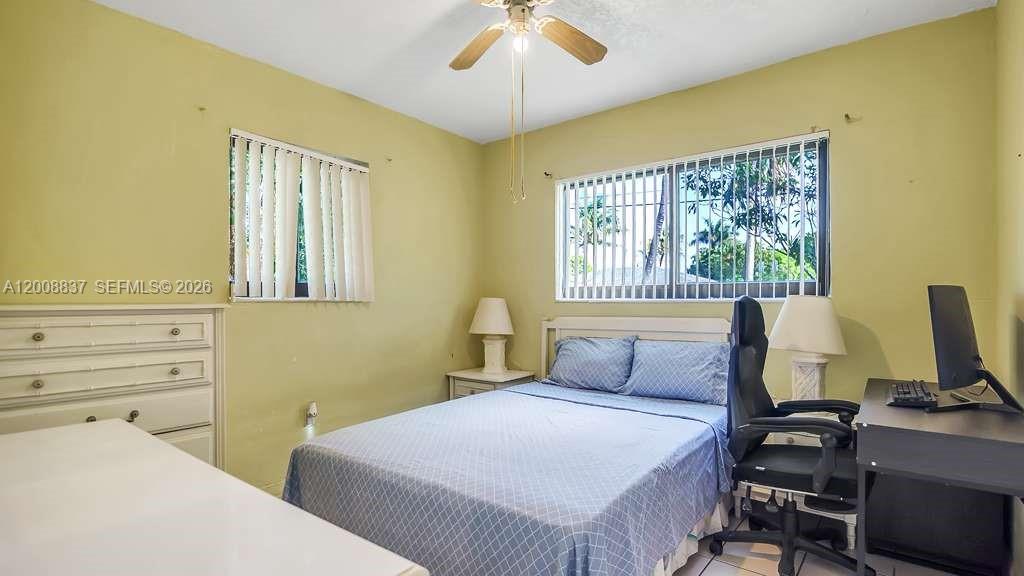 ARCH CREEK ESTS - Residential