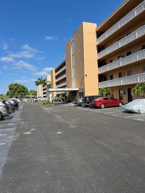 Property for Sale at 219 Ne 14th Ave 406, Hallandale Beach, Broward County, Florida - Bedrooms: 1 
Bathrooms: 2  - $175,000