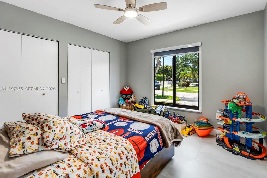 DADELAND PARK SUB - Residential