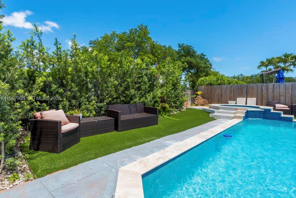 DADELAND PARK SUB - Residential