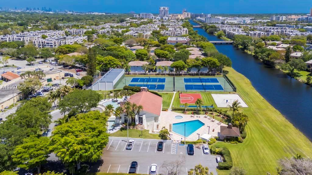 DADELAND PARK SUB - Residential