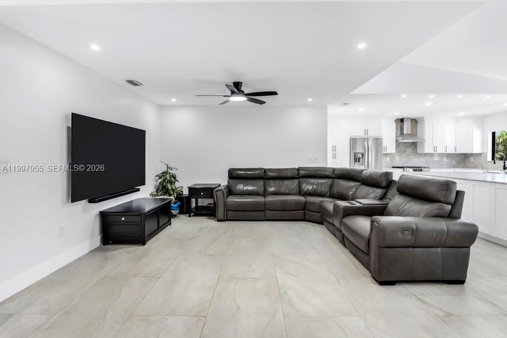 DADELAND PARK SUB - Residential