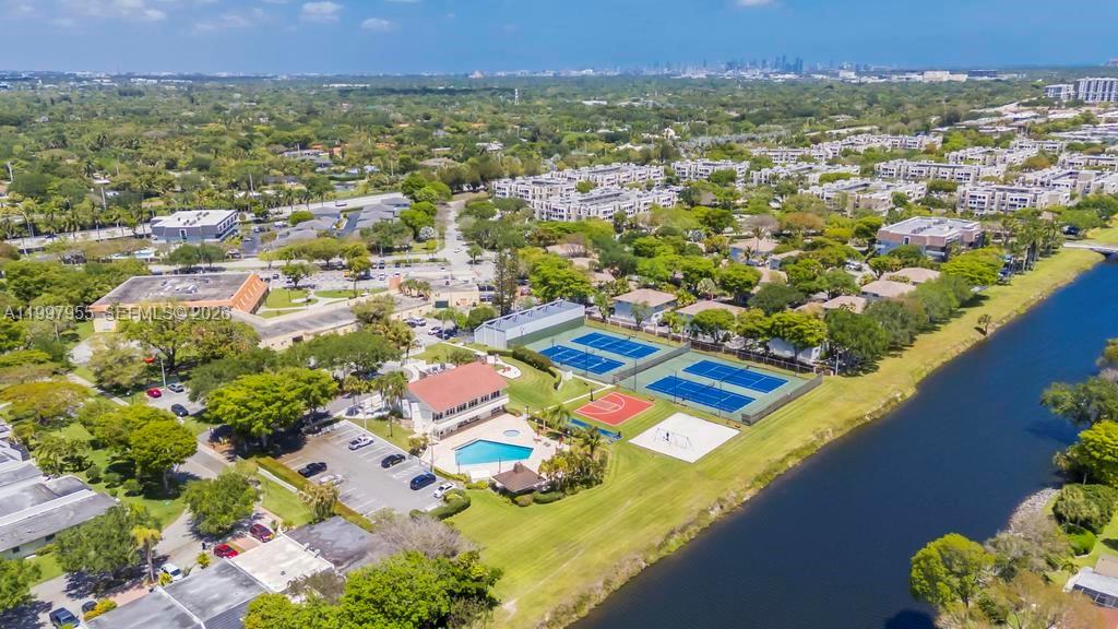 DADELAND PARK SUB - Residential