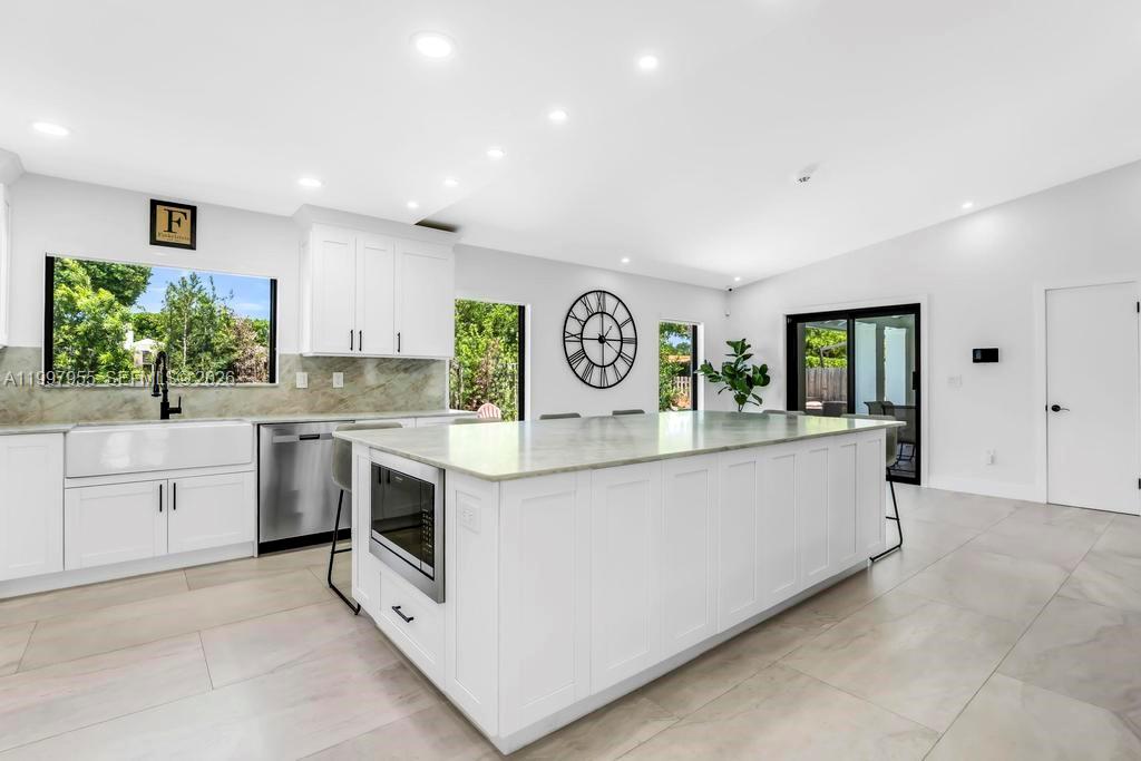 DADELAND PARK SUB - Residential