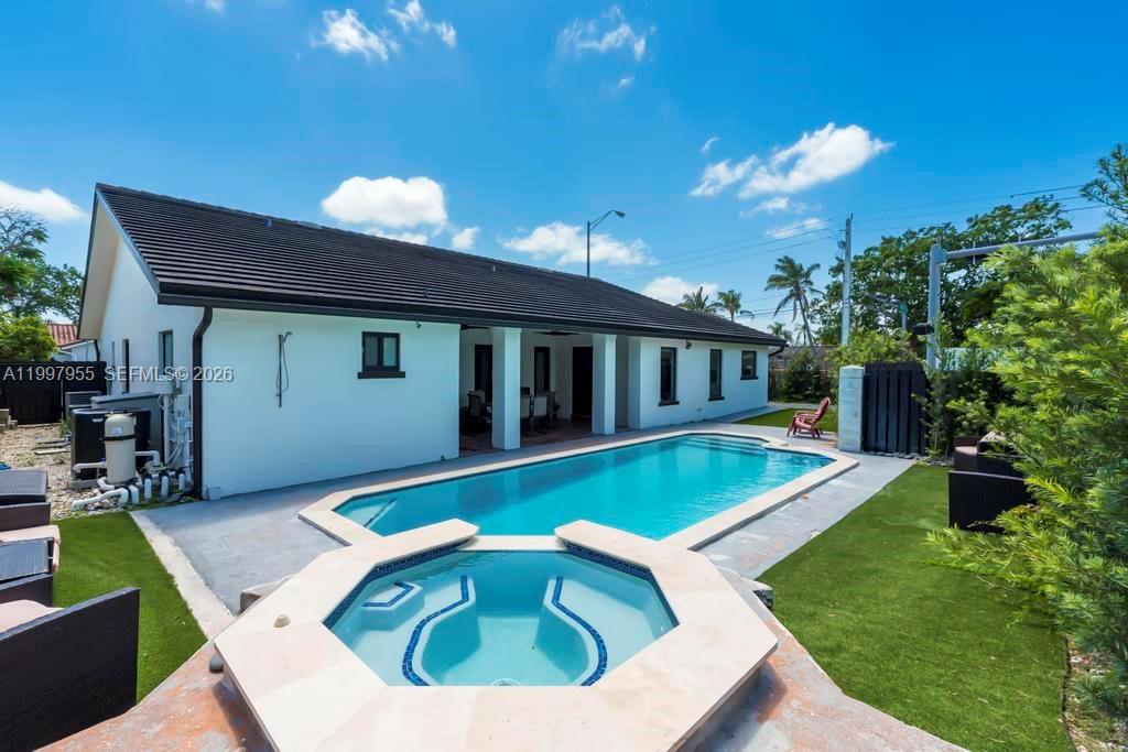 DADELAND PARK SUB - Residential