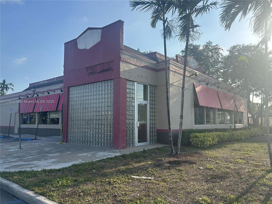 Great Opportunity to Lease fully equipped and furnished restaurant (Formerly Denny's).  Property is well located on the perimeter of Okeechobee Road with rapid access to various expressways. Just add your decor and you'll be up and running in no time saving money with no aggravations. Property has 73 parking spaces and has potentional for other types of businesses such as clinics, banquet halls, office space, etc.