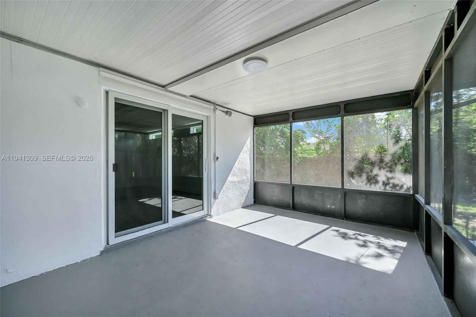 PLANTATION SUNRISE HEIGHT - Residential