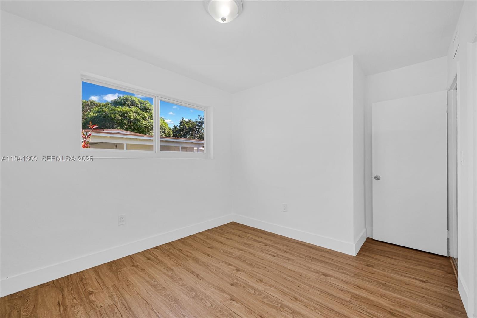 PLANTATION SUNRISE HEIGHT - Residential