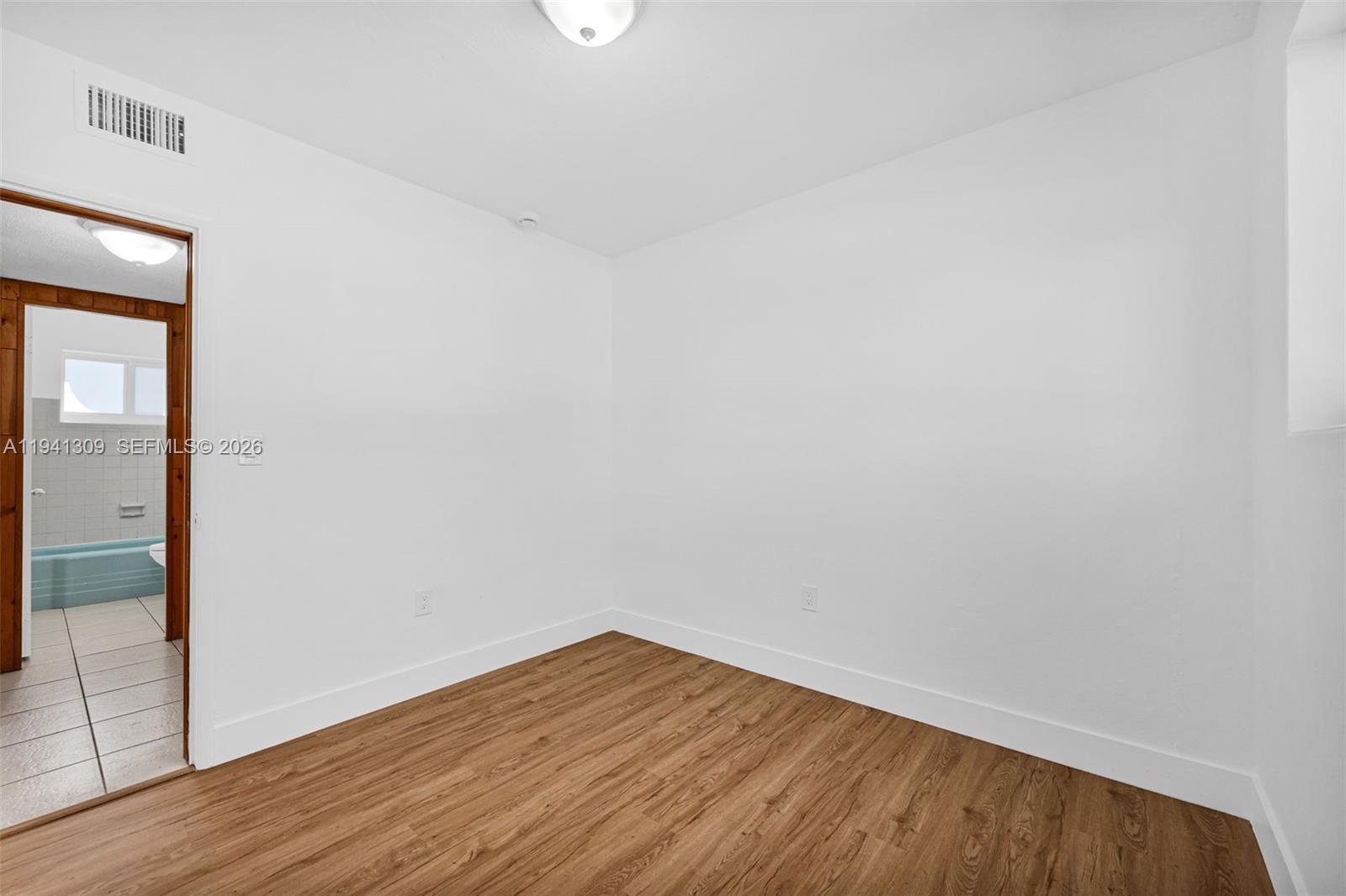 PLANTATION SUNRISE HEIGHT - Residential