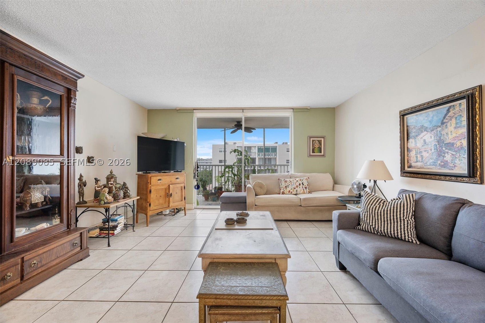 500 NE 12th Ave 601