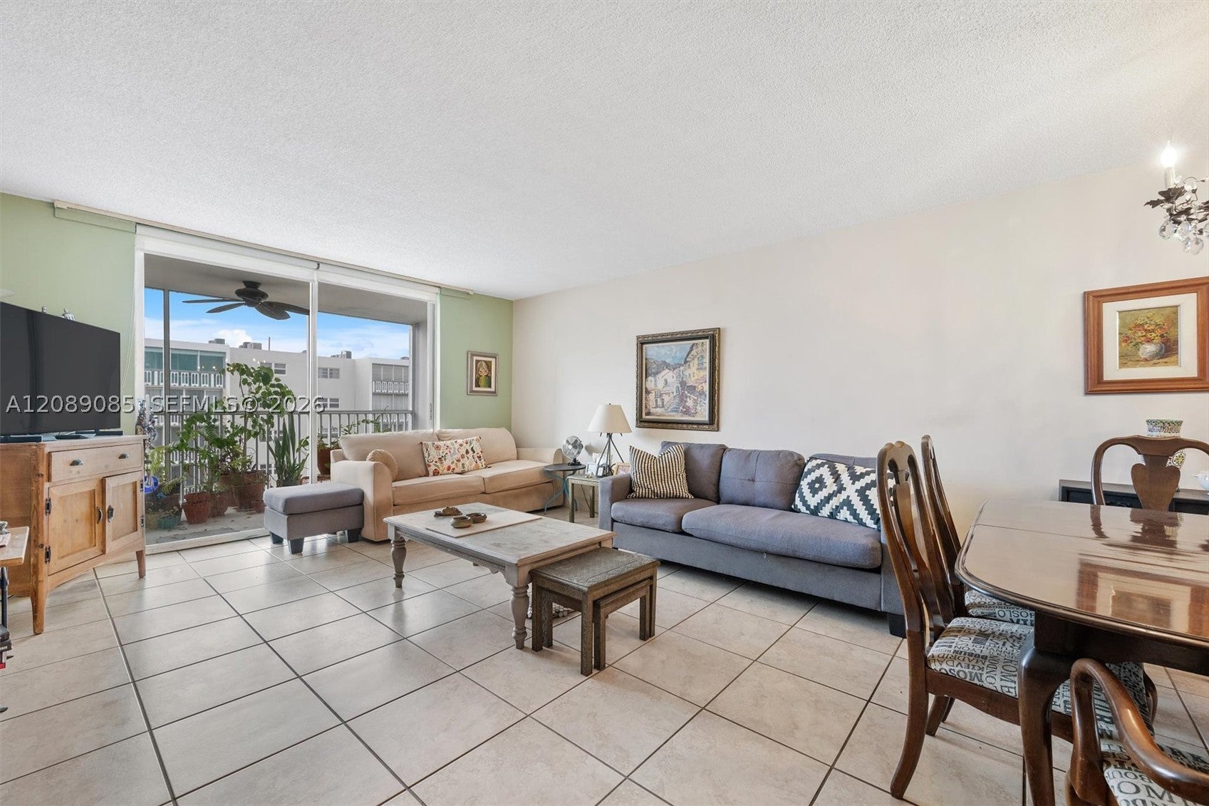 500 NE 12th Ave