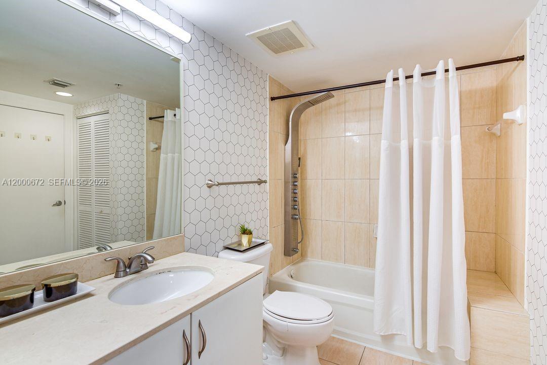 OPERA TOWER CONDO - Residential Lease