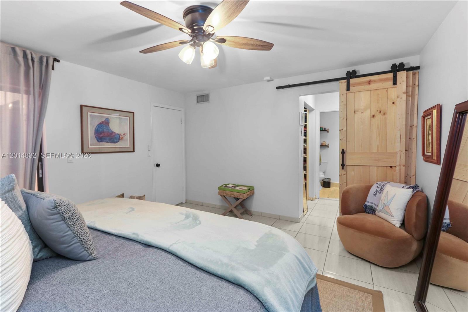 KINGS COURT WEST - Residential