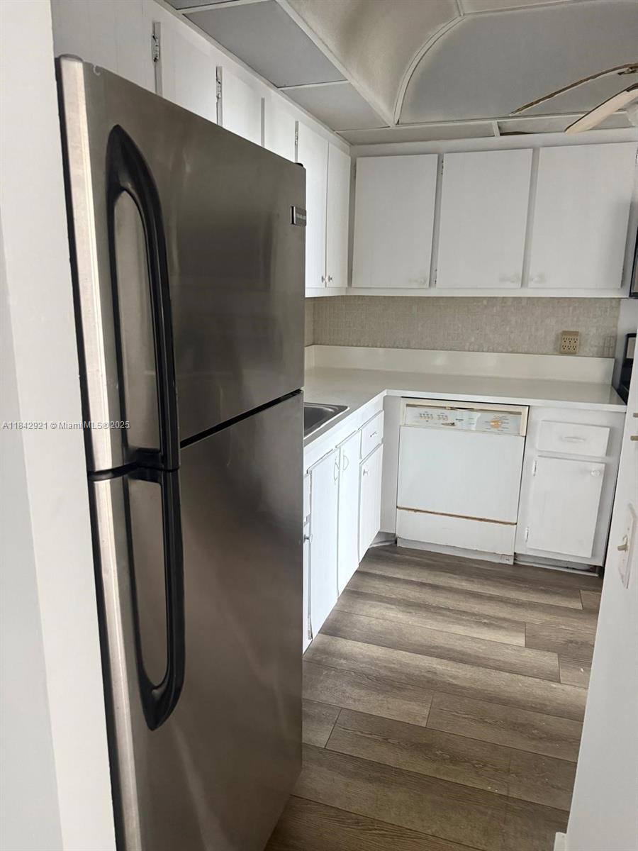 CRESTVIEW TOWERS CONDO - Residential