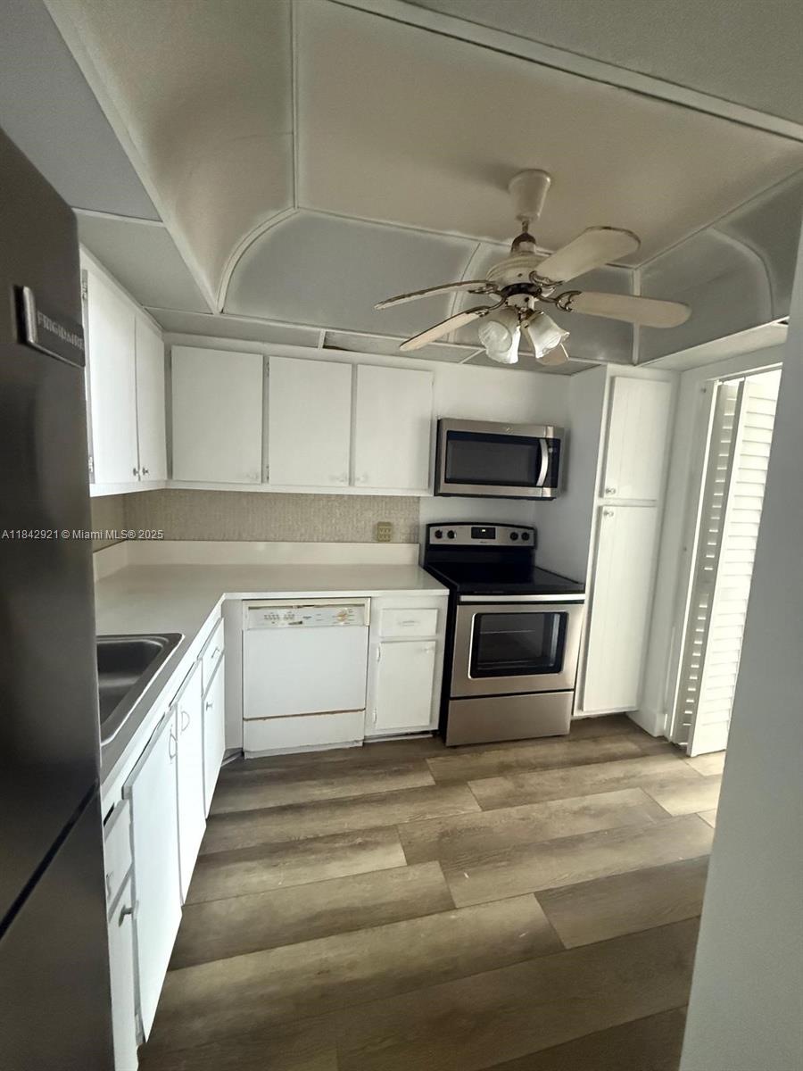 CRESTVIEW TOWERS CONDO - Residential