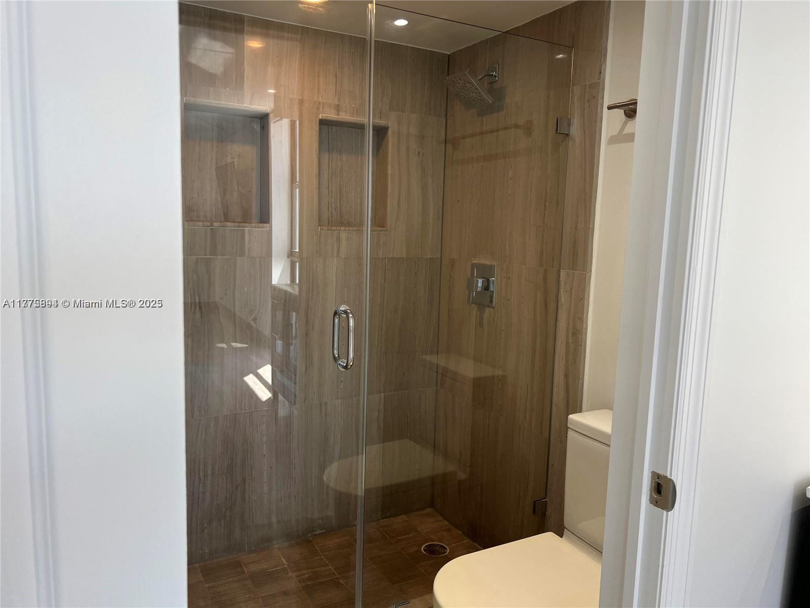 WATERVIEW CONDO - Land