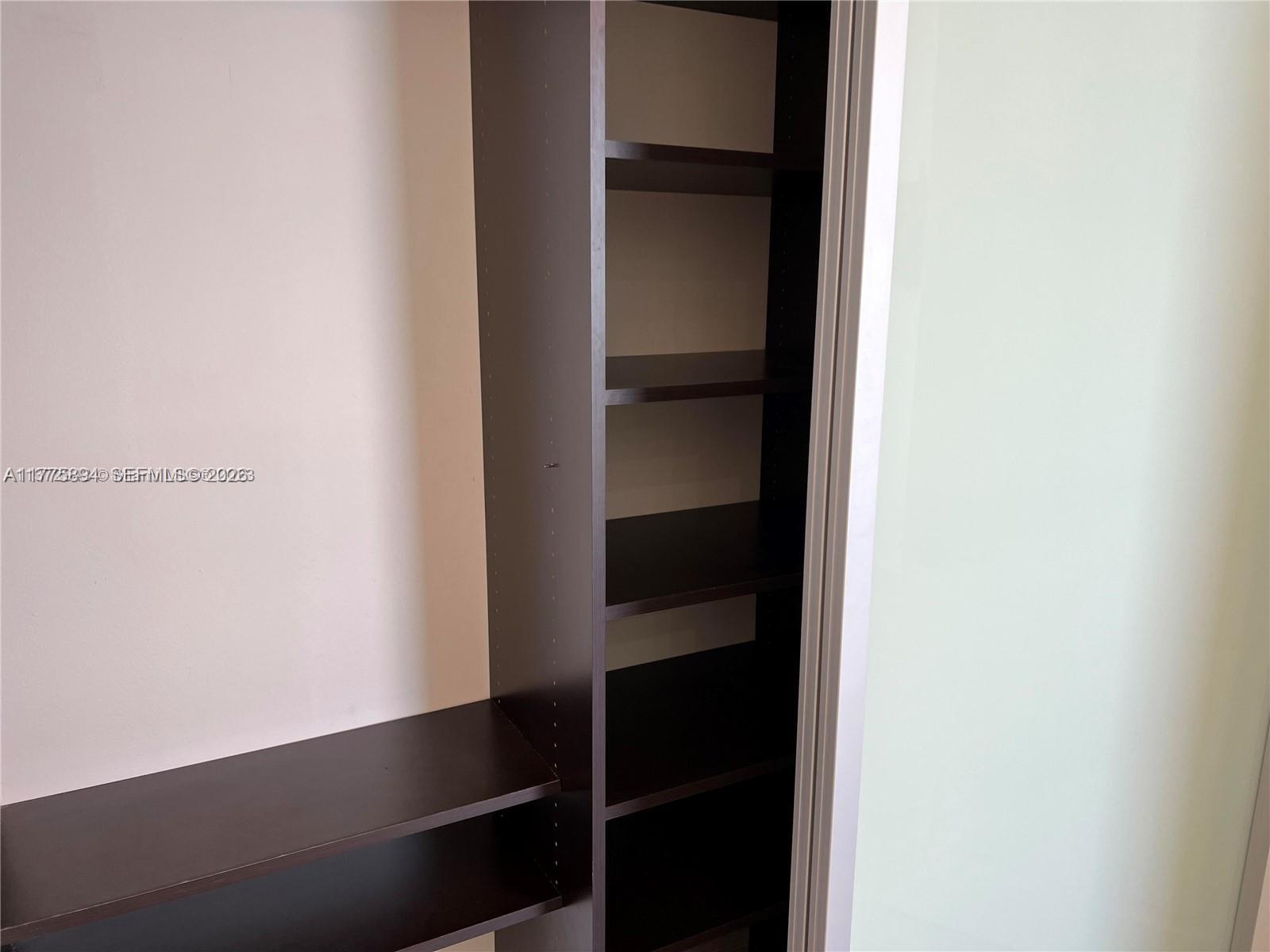 WATERVIEW CONDO - Land