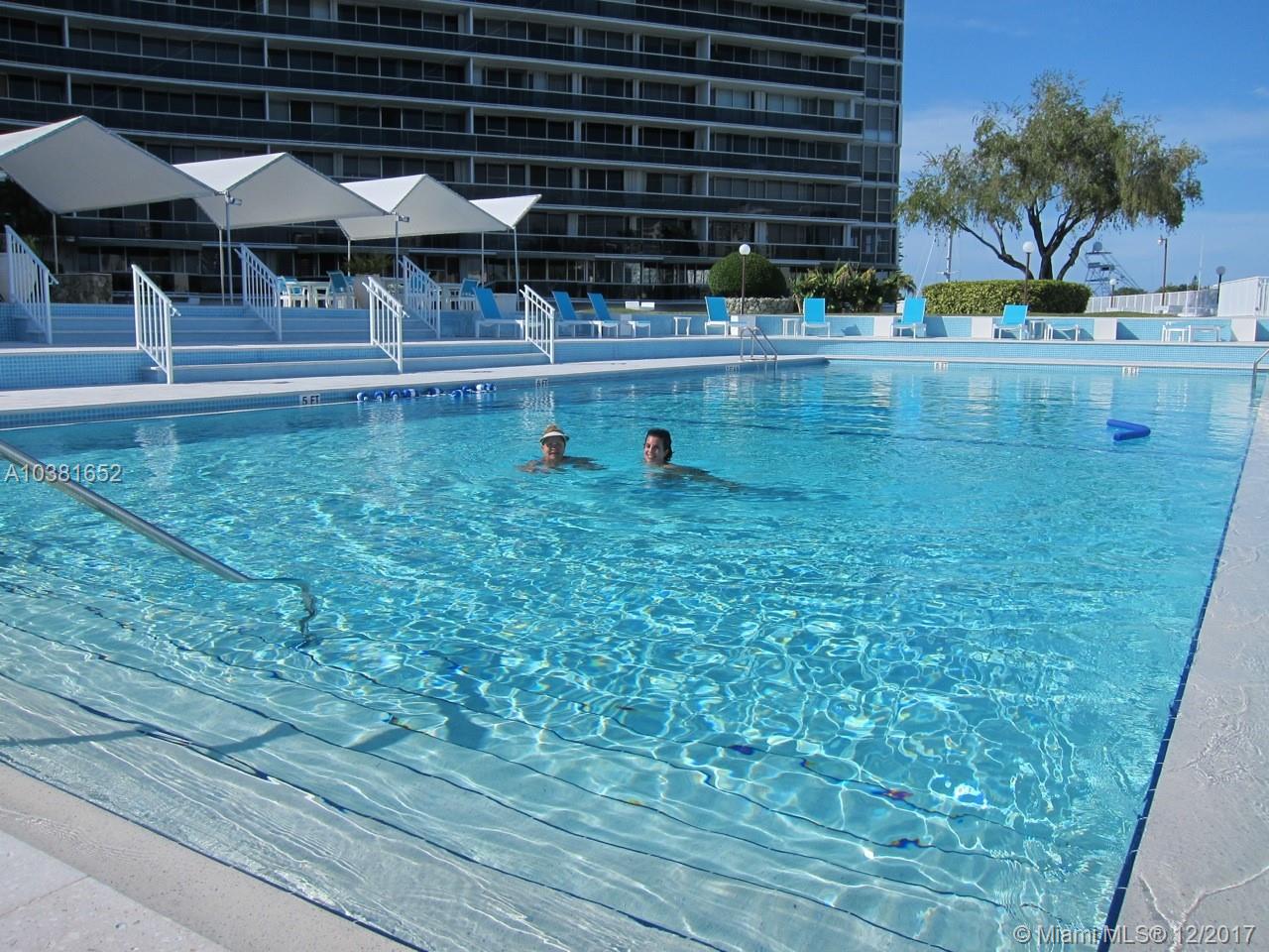 KING COLE CONDO - Residential Lease