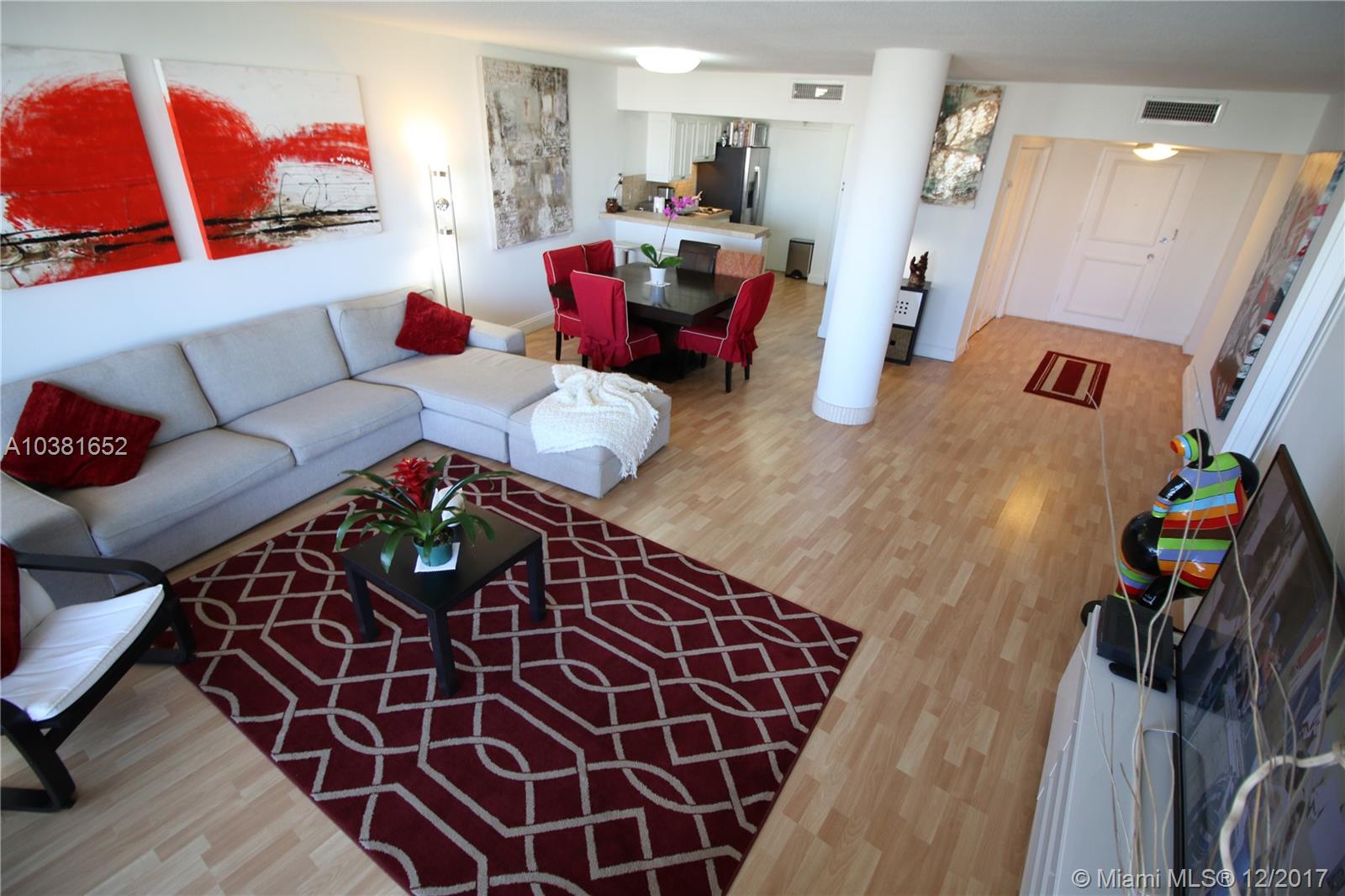 KING COLE CONDO - Residential Lease