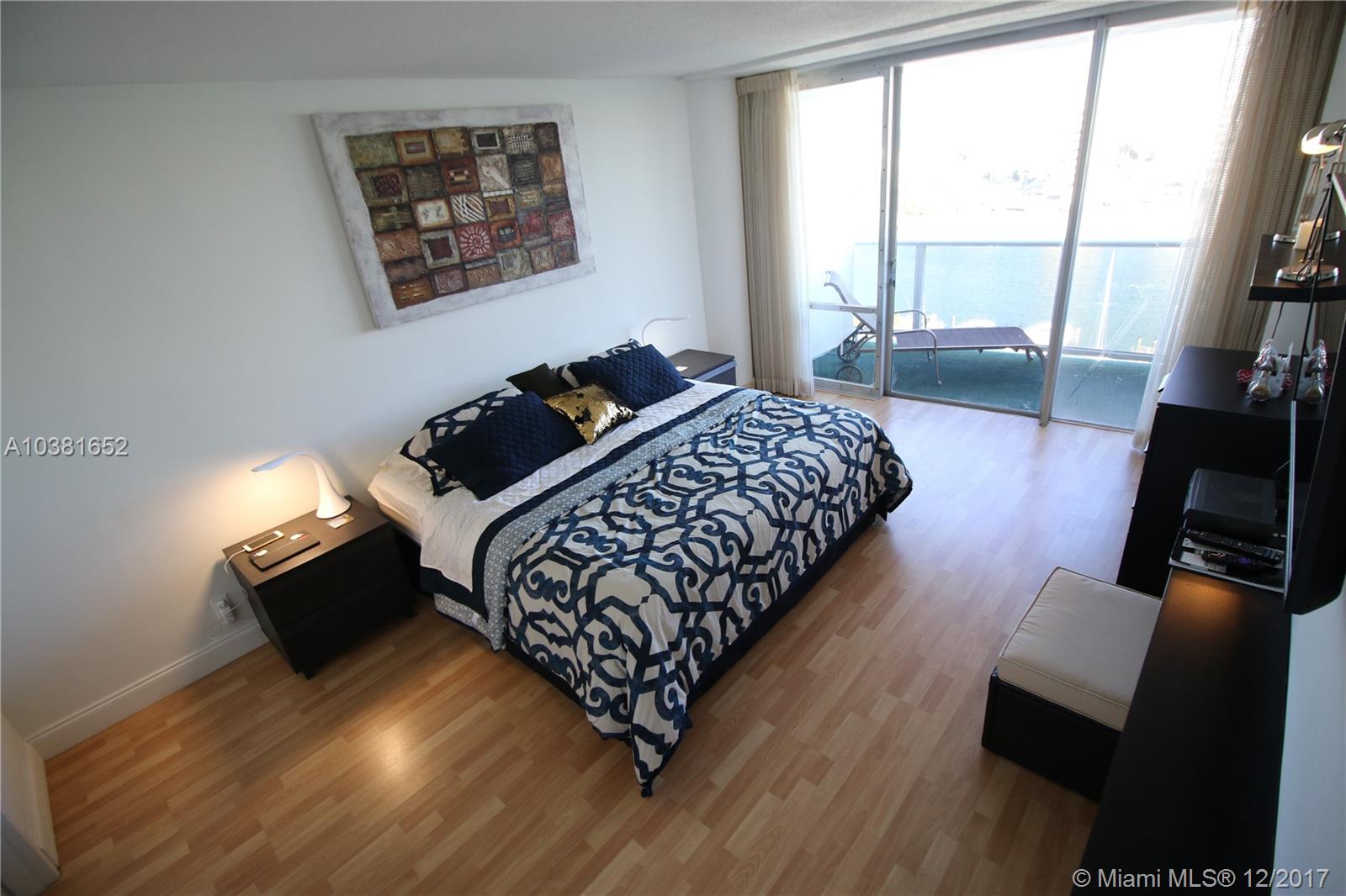 KING COLE CONDO - Residential Lease