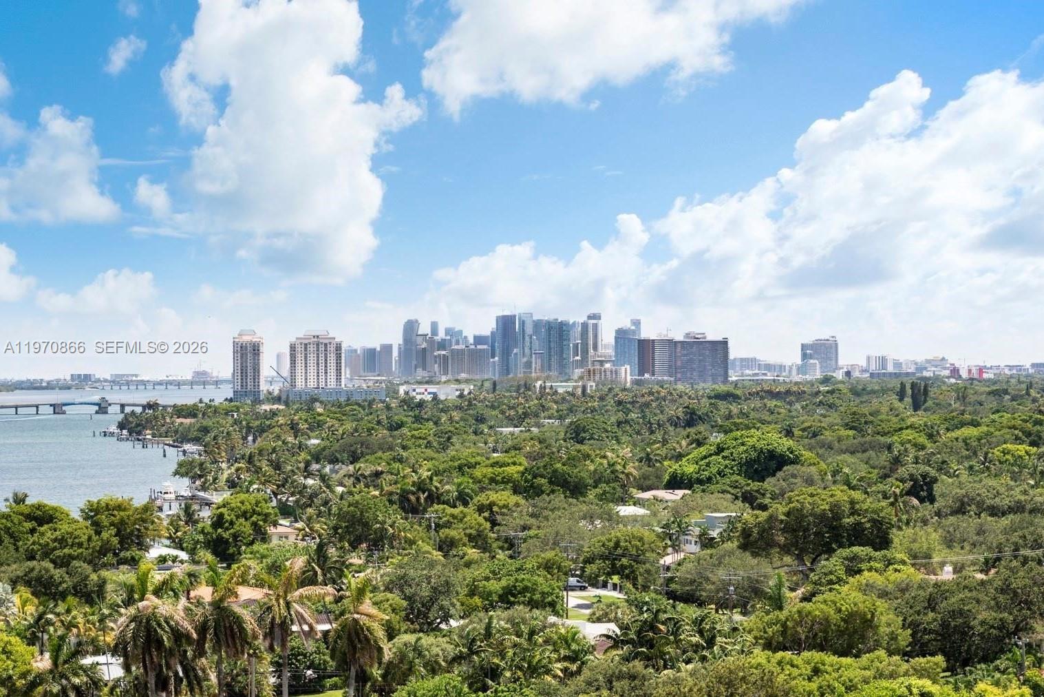 TOWERS OF QUAYSIDE CONDO - Residential