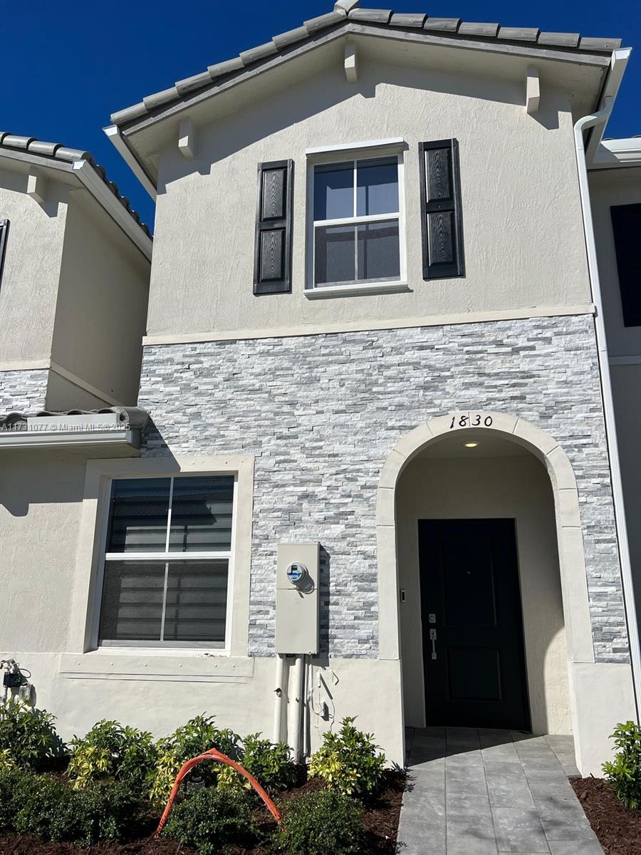 Rental Property at 1830 Se 26th Ter, Homestead, Miami-Dade County, Florida - Bedrooms: 3 
Bathrooms: 3  - $2,470 MO.