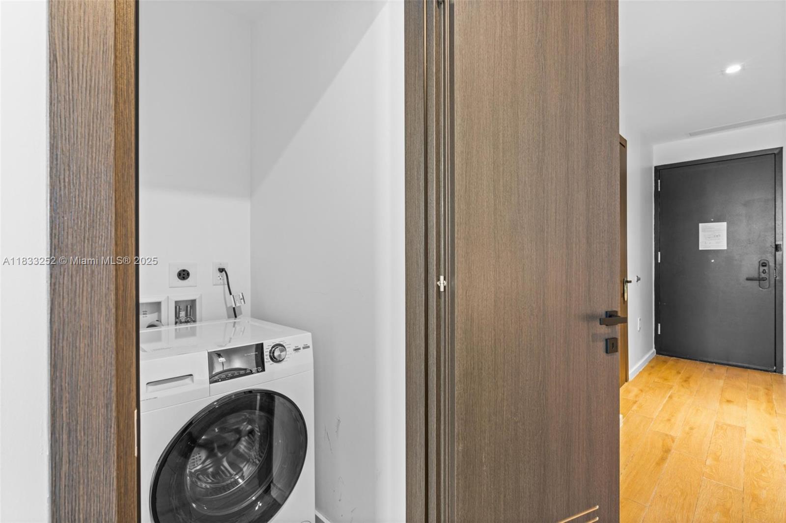 The Elser - Residential