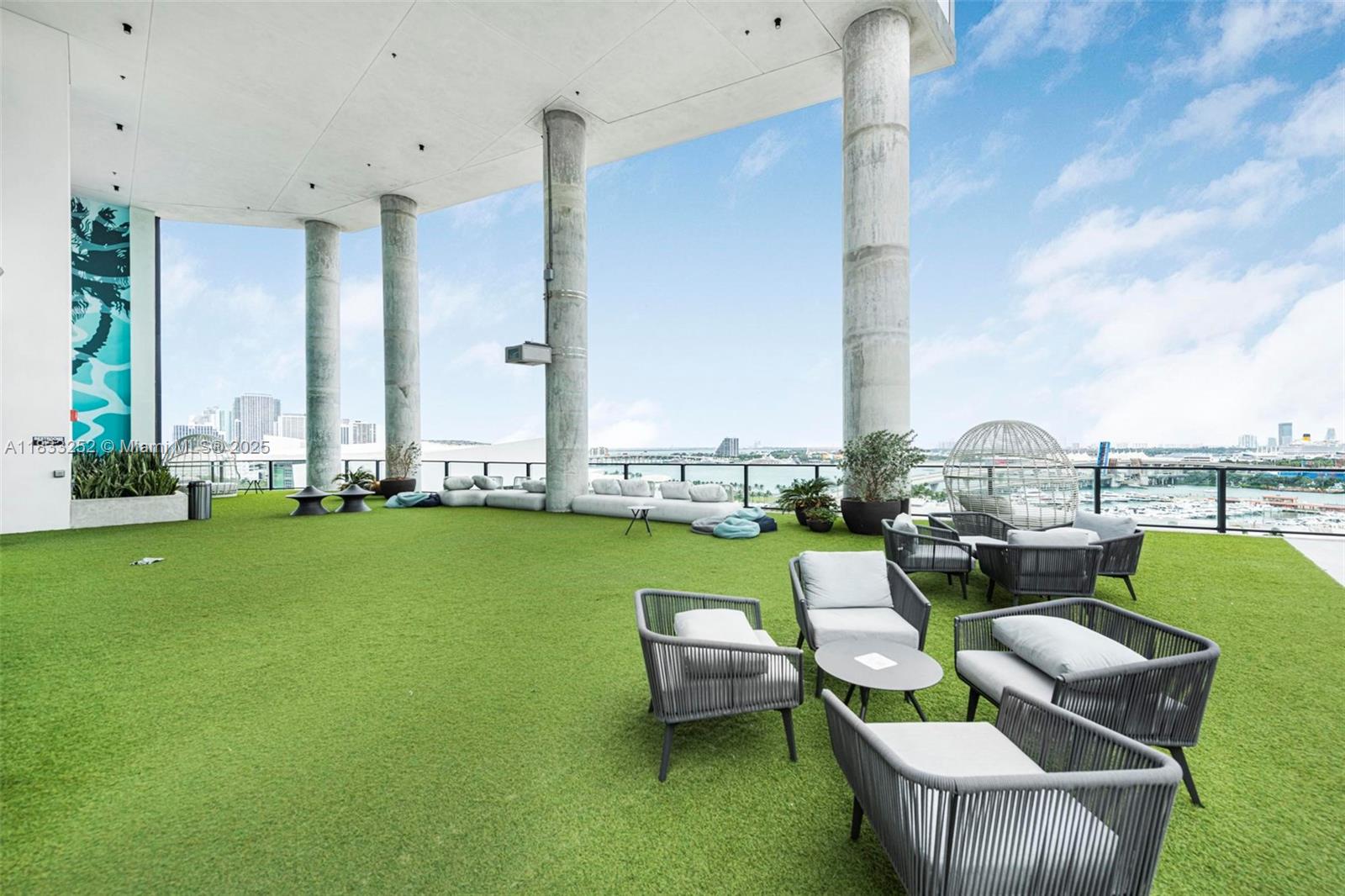 The Elser - Residential