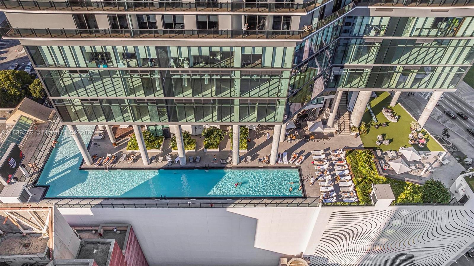 The Elser - Residential