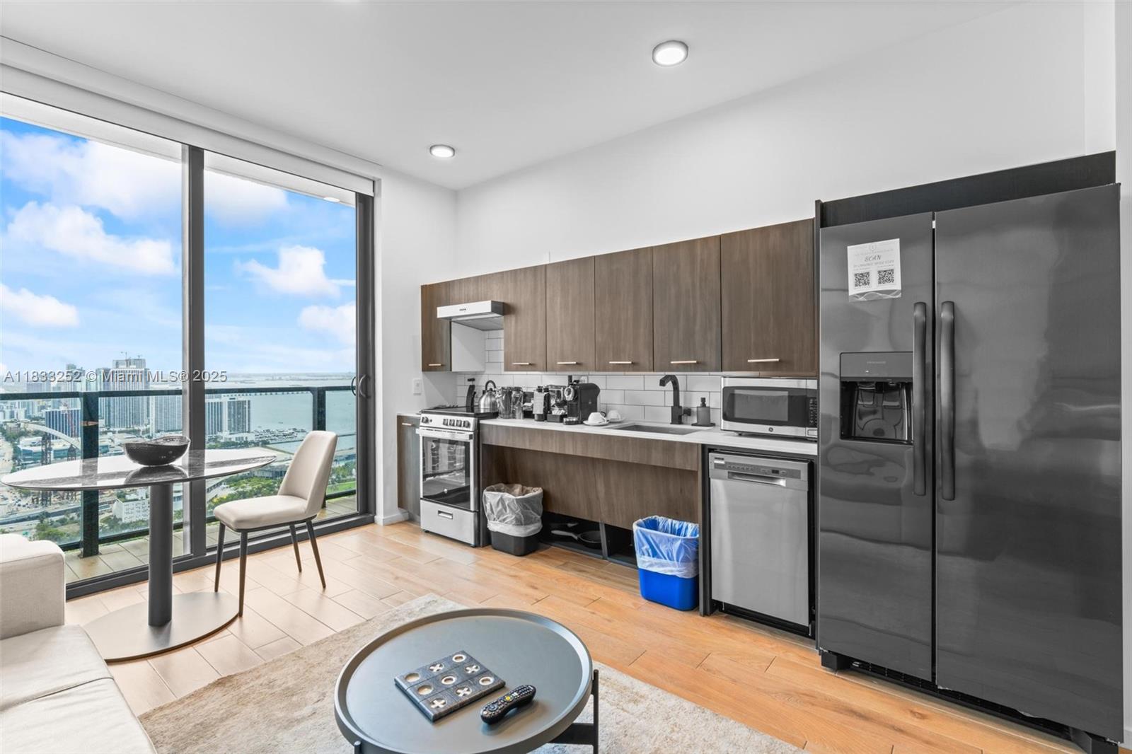 The Elser - Residential