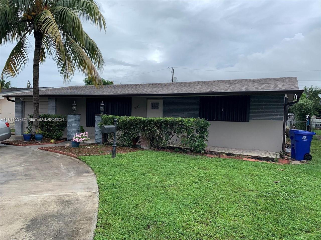 2701 Utopia Dr A, Miramar, Broward County, Florida - 3 Bedrooms  
1 Bathrooms - 