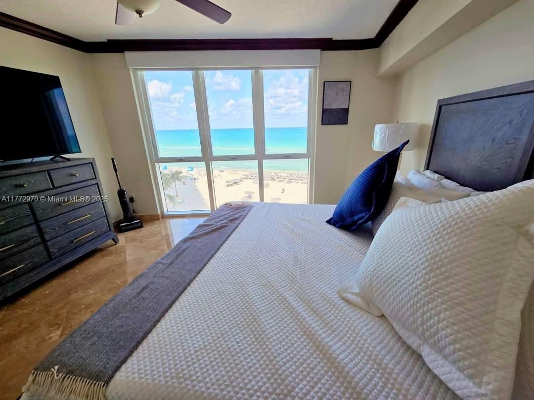 LA PERLA CONDO - Residential