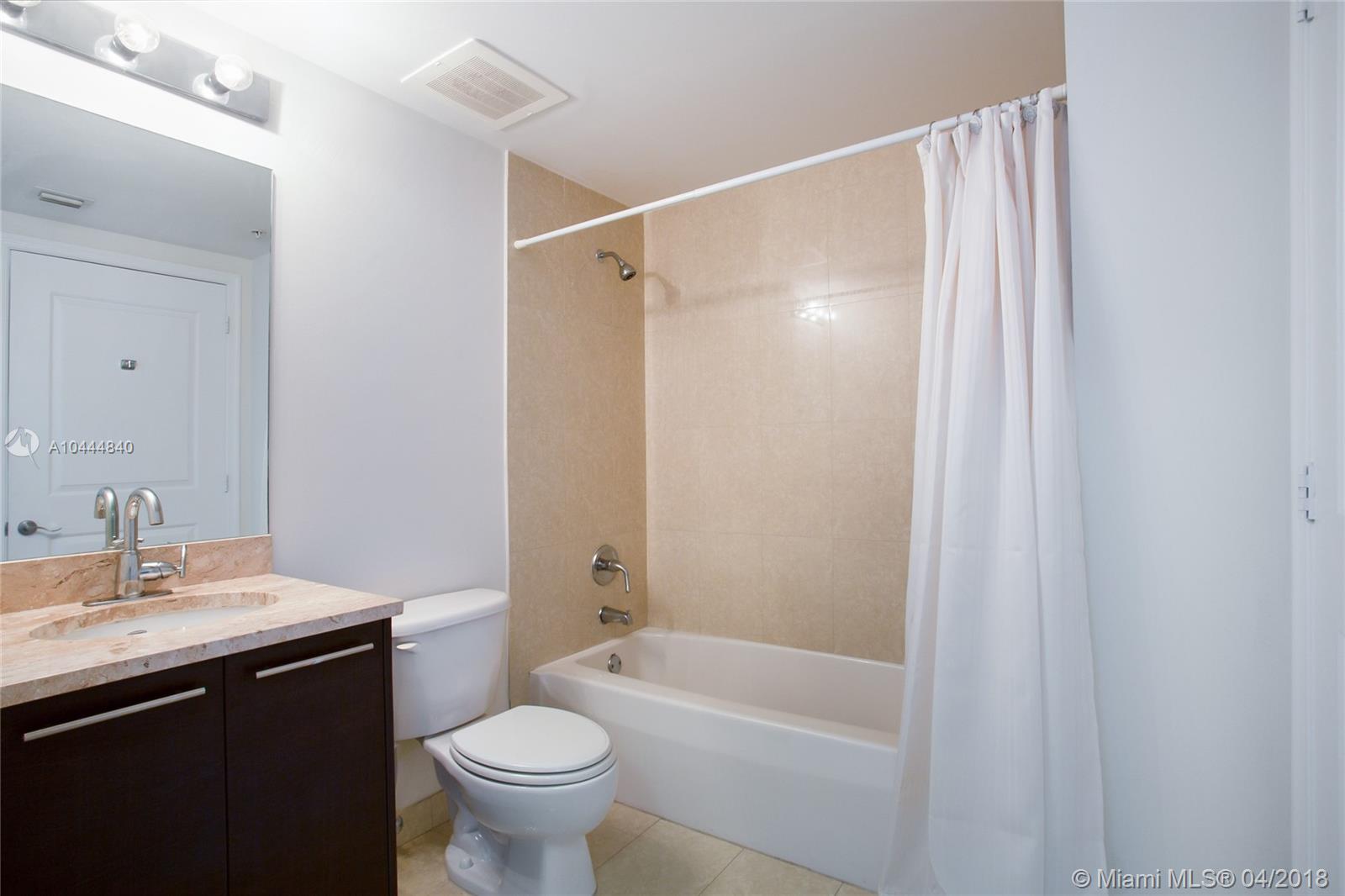 PLATINUM CONDO - Residential