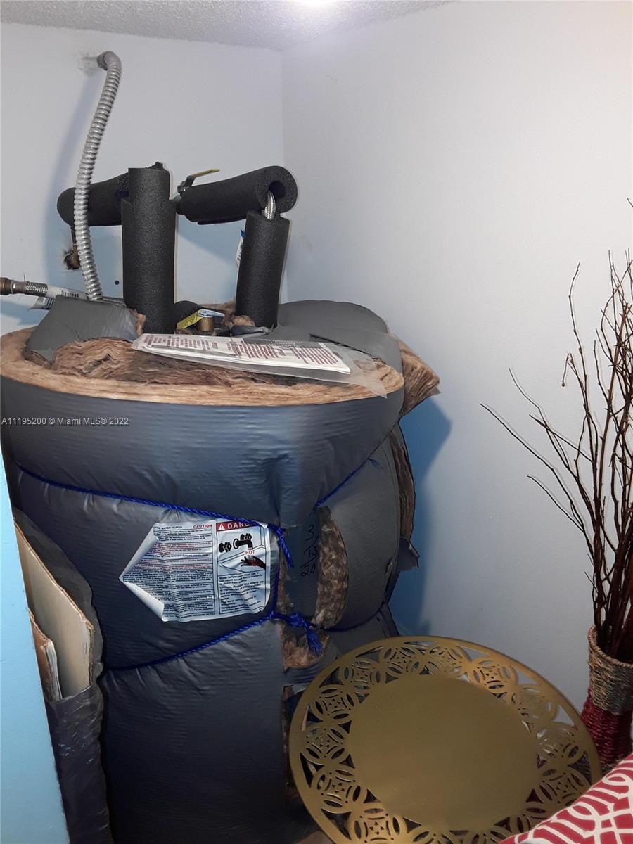 PLUM AT BOCA POINTE CONDO - Residential