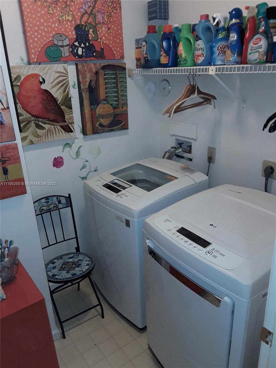 PLUM AT BOCA POINTE CONDO - Residential