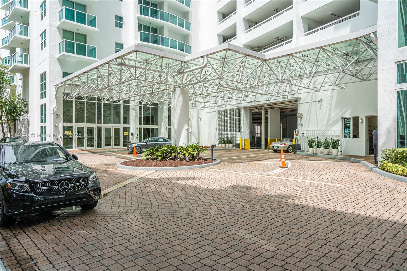 BRICKELL ON THE RIVER N T - Residential Lease
