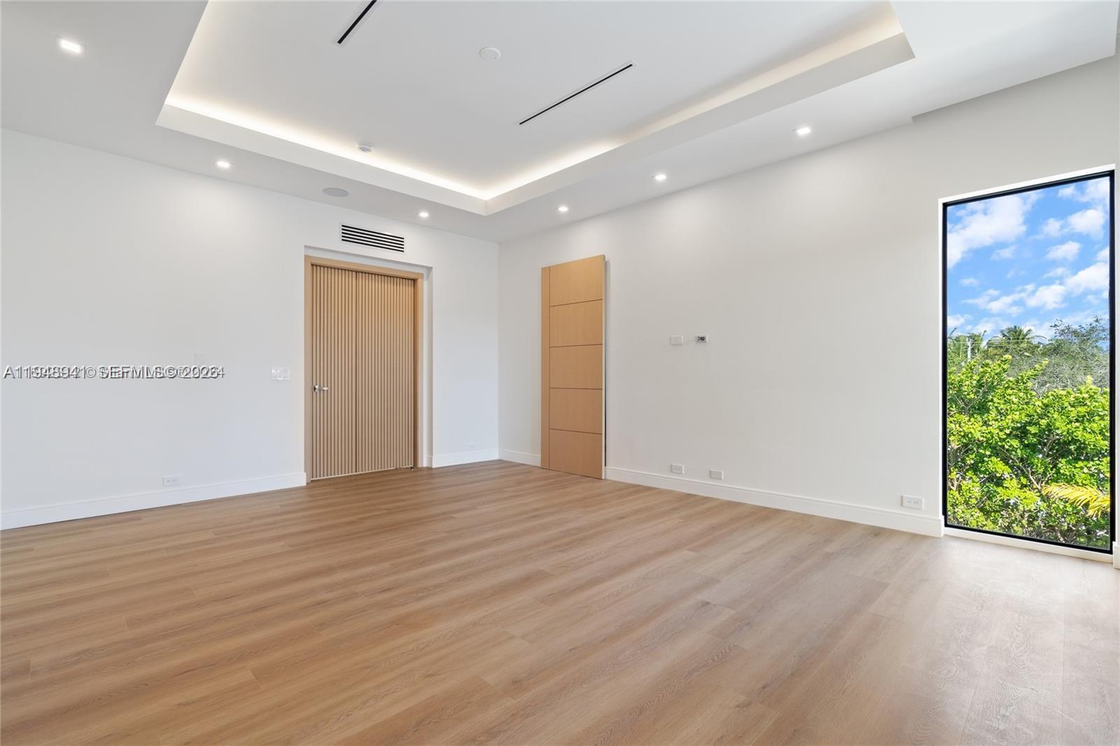 RIO VISTA ISLES - Land