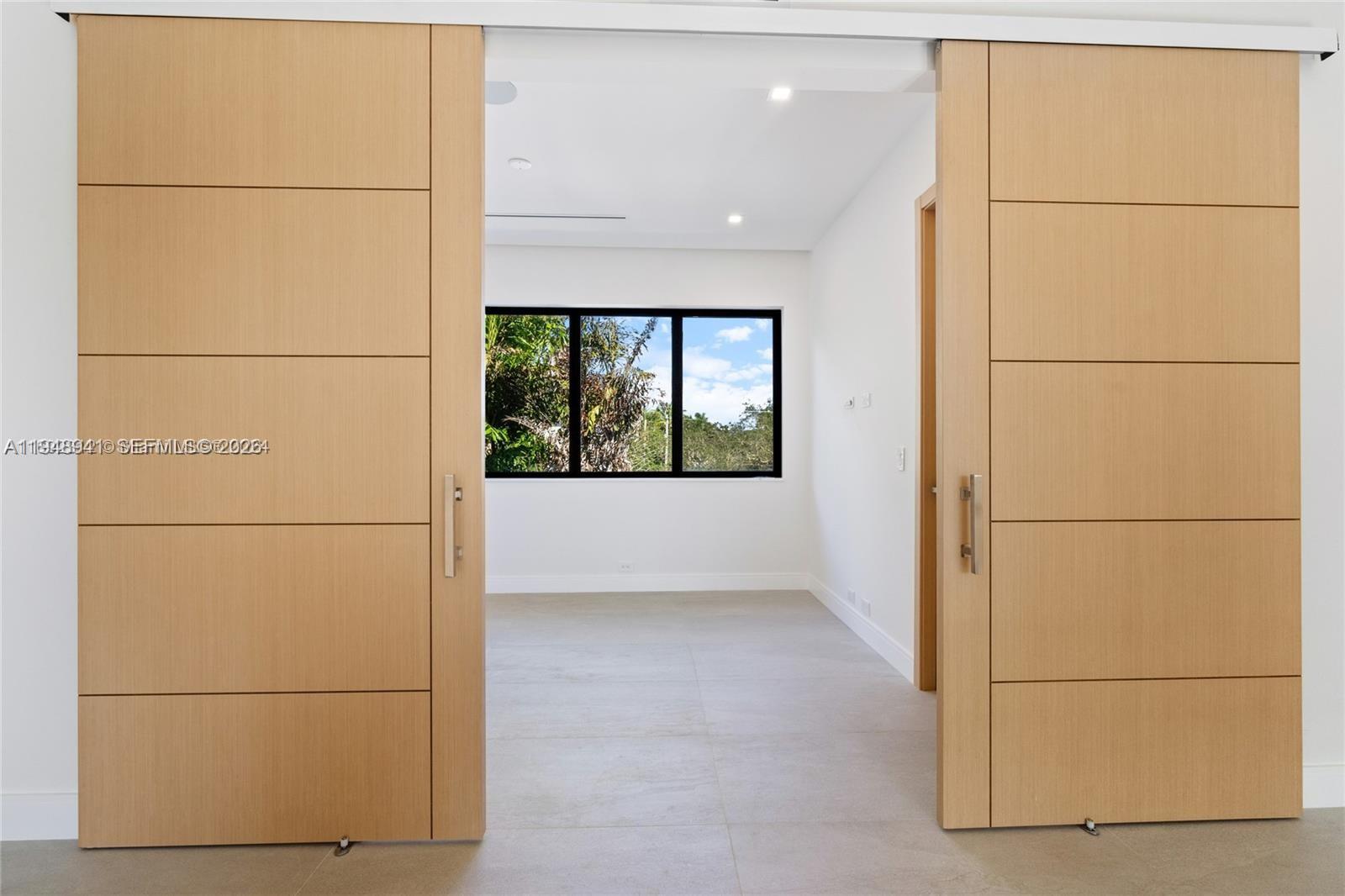 RIO VISTA ISLES - Land