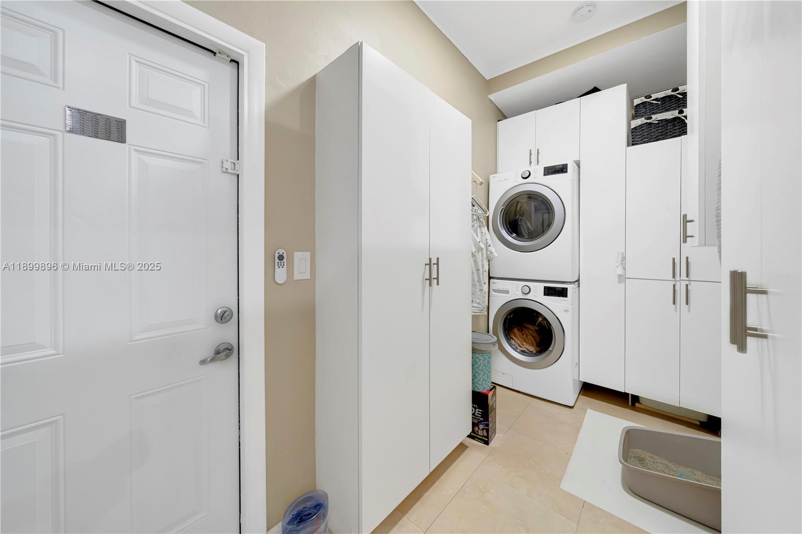 MIRACLE MANOR 4TH ADDN - Residential