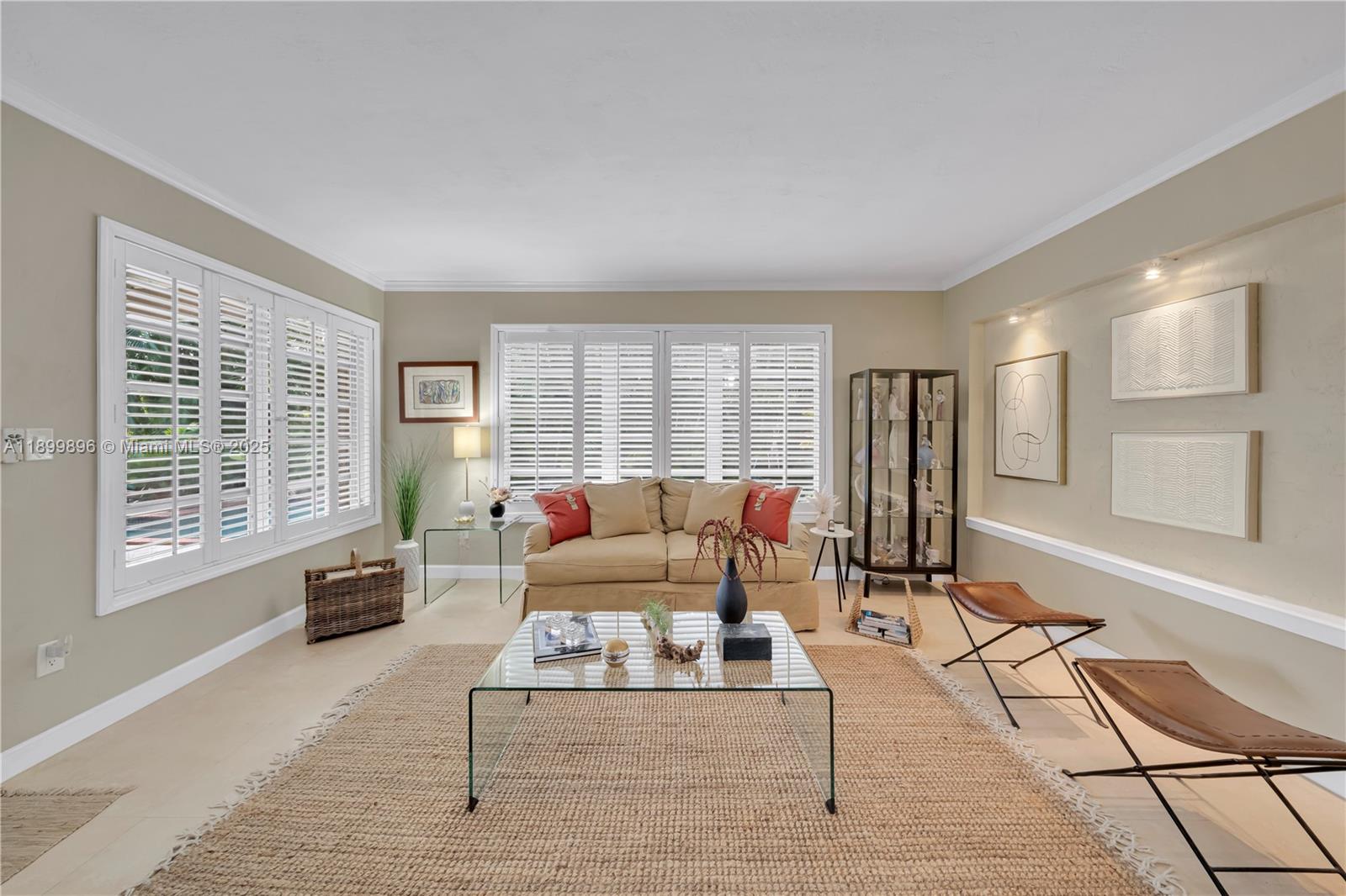 MIRACLE MANOR 4TH ADDN - Residential