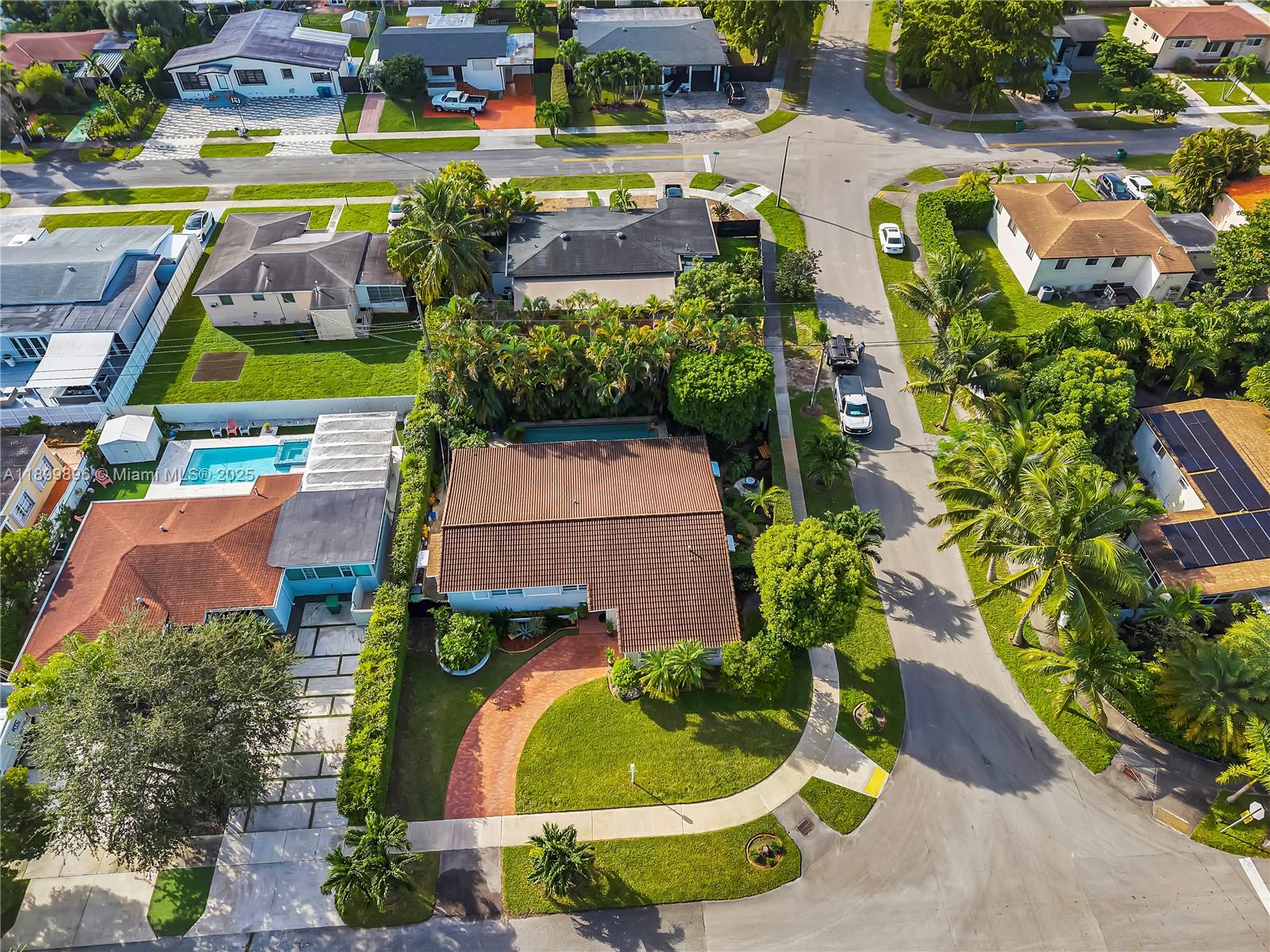 MIRACLE MANOR 4TH ADDN - Residential