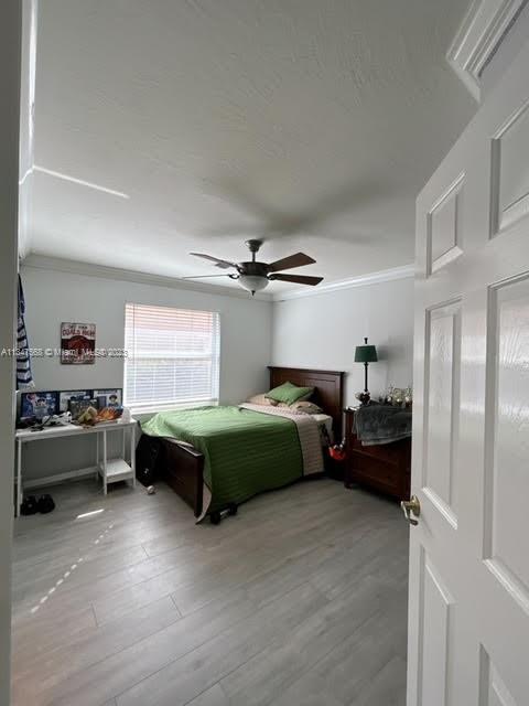 SUNSET LAKES PLAT ONE - Residential Lease