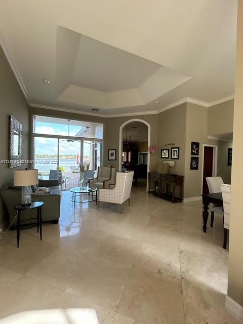 SUNSET LAKES PLAT ONE - Residential Lease