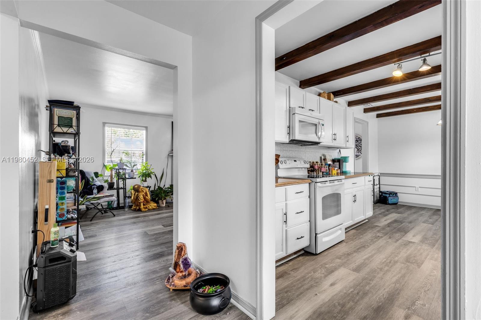 INWOOD - NO 1 - Residential