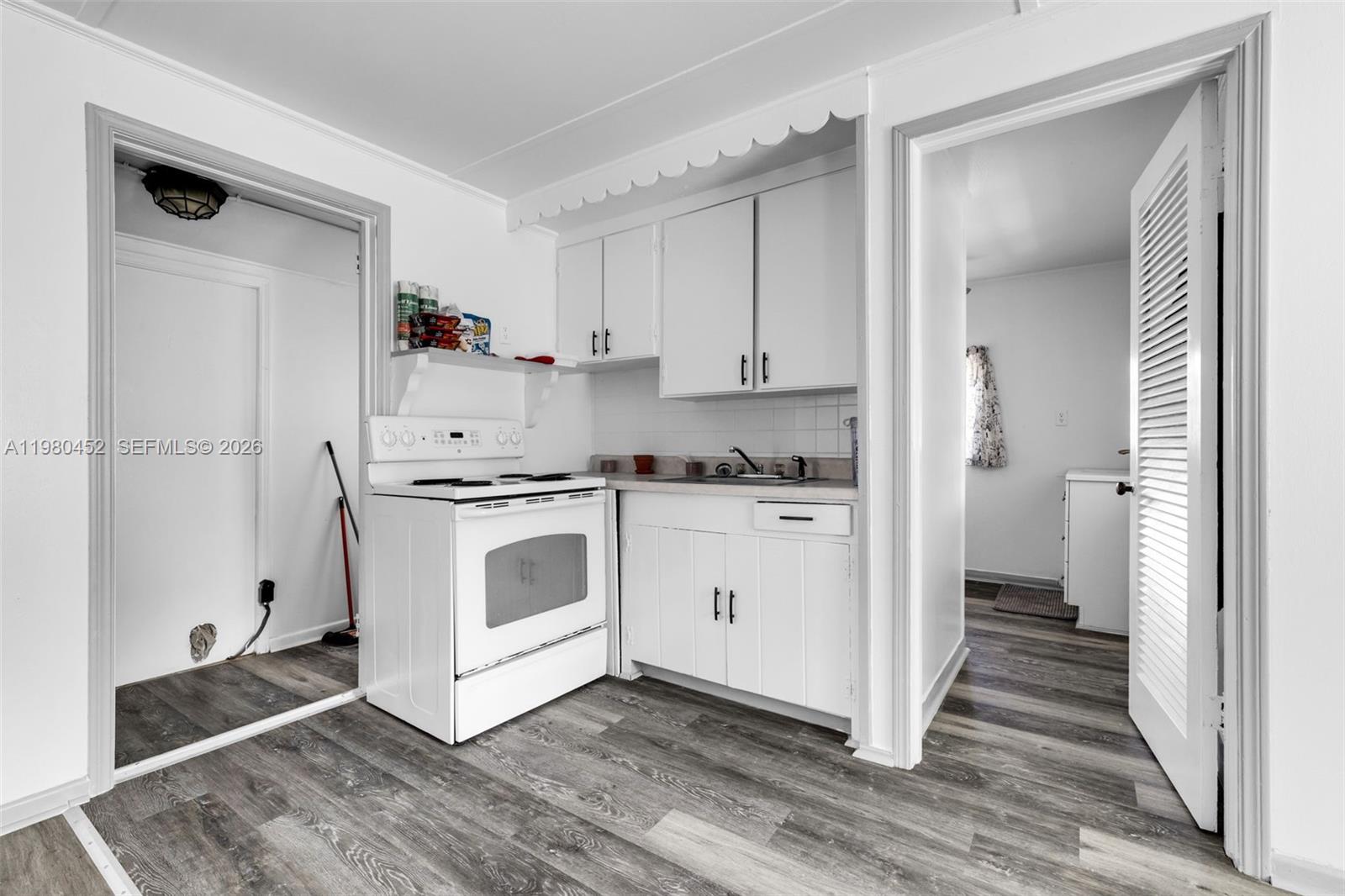 INWOOD - NO 1 - Residential