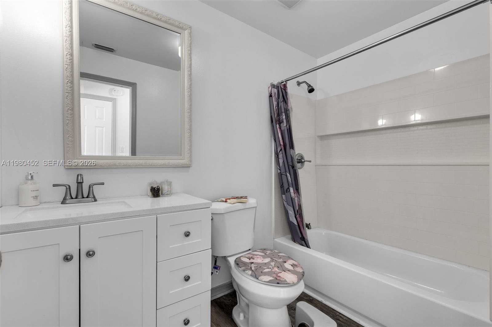 INWOOD - NO 1 - Residential