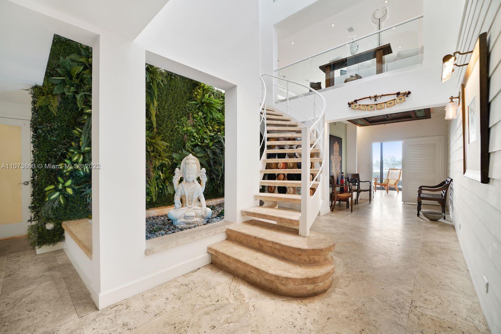 ONE THOUSAND VENETIAN WAY - Residential