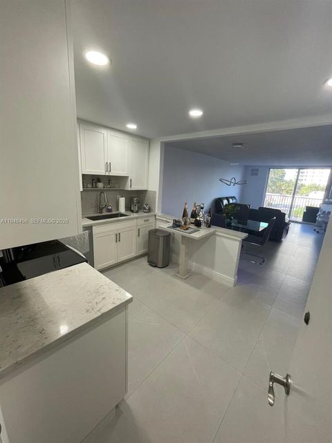 Photo of 1401 S Ocean Dr #302, Hollywood, FL 33019 (MLS # A11948456)